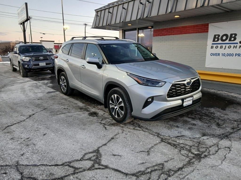 2023 Toyota HIGHLANDER HYBRD XLE