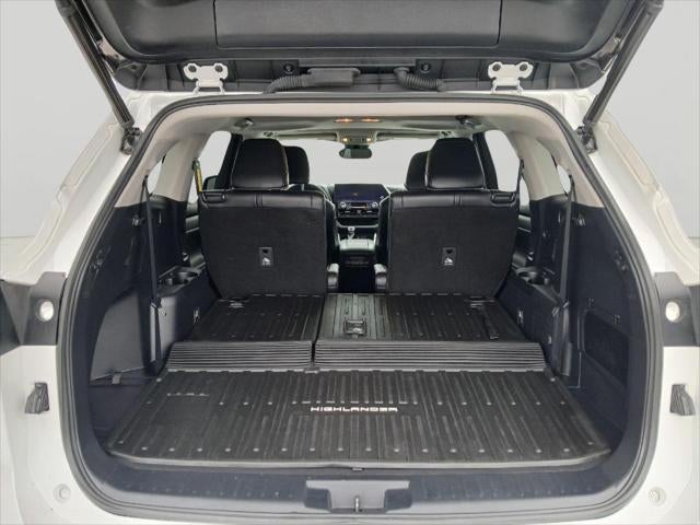 2023 Toyota HIGHLANDER XLE AWD