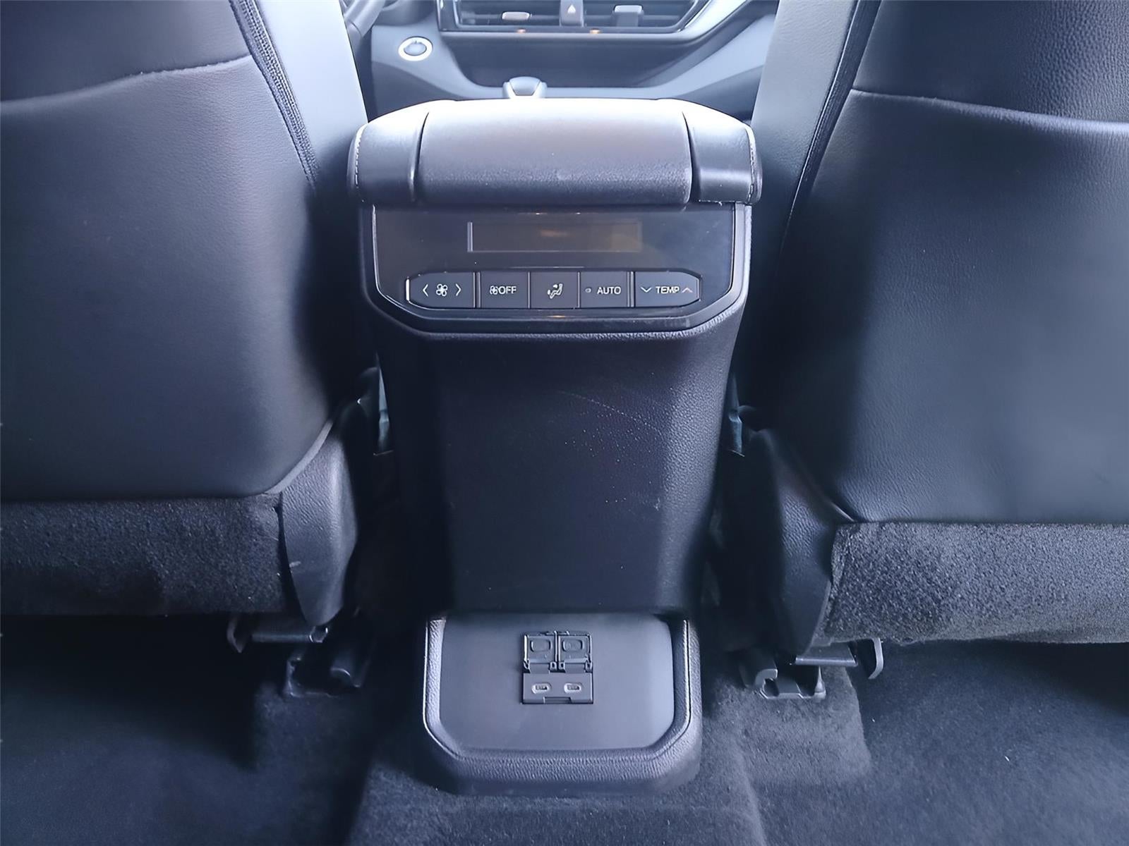 2023 Toyota HIGHLANDER SUV