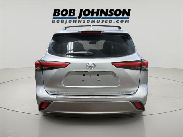 2023 Toyota HIGHLANDER Platinum