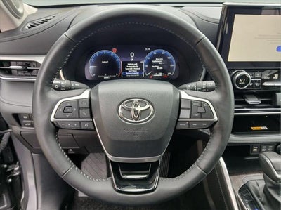 2024 Toyota HIGHLANDER Platinum