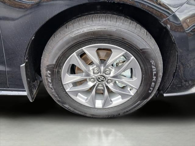 2025 Toyota SIENNA LE AWD LE 8-Passenger