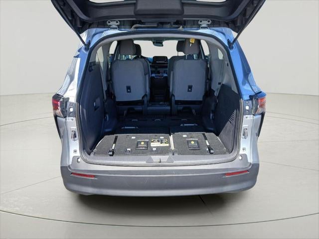 2024 Toyota SIENNA LE AWD LE 8-Passenger