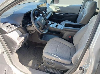 2024 Toyota SIENNA LE AWD LE 8-Passenger