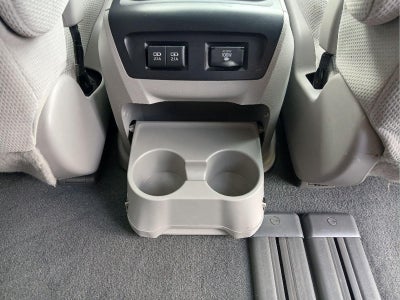 2019 Toyota Sienna LE 8-Passenger