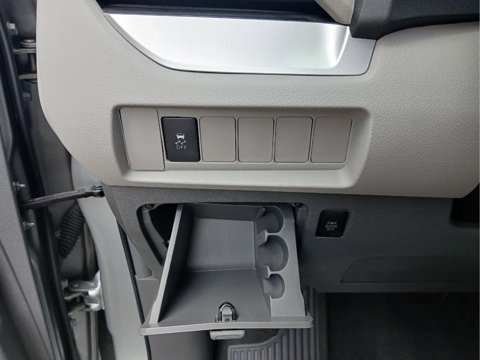 2019 Toyota Sienna LE 8-Passenger