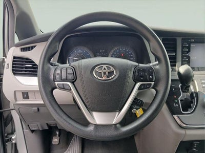 2019 Toyota Sienna LE 8-Passenger