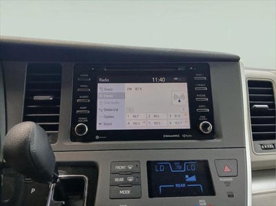 2020 Toyota Sienna LE 8-Passenger