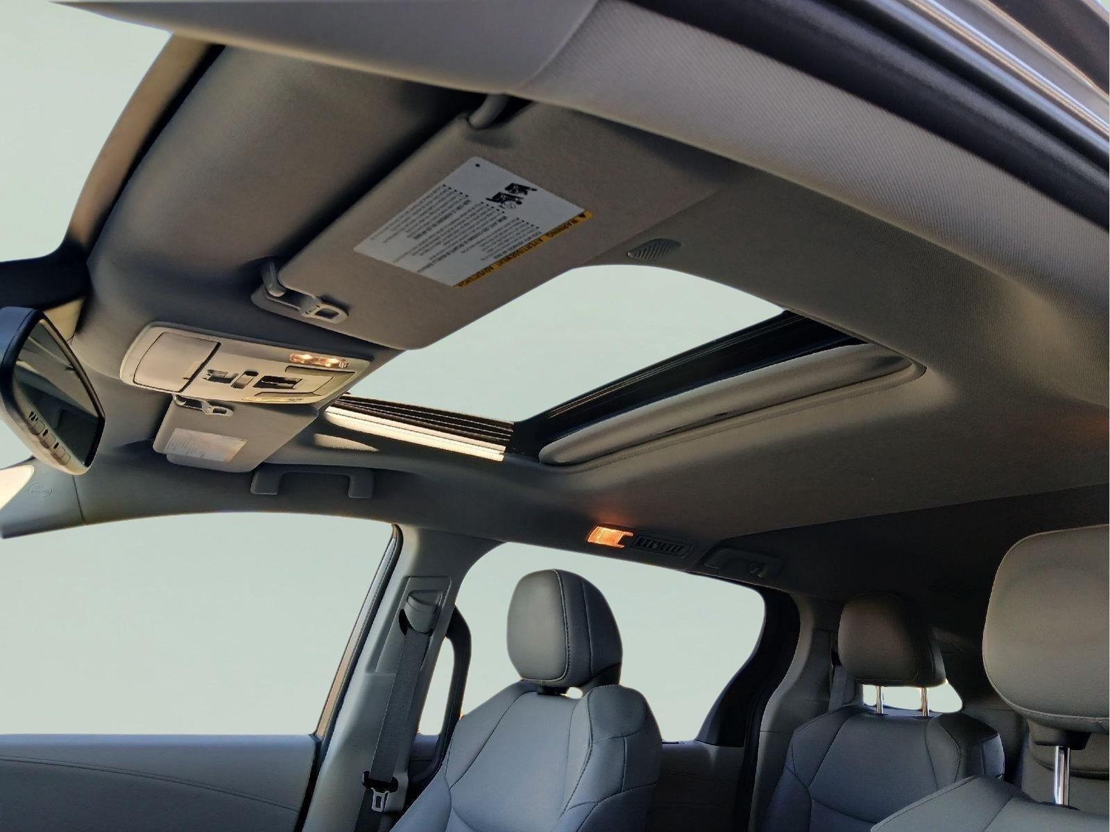2023 Toyota Sienna XLE 8-Passenger