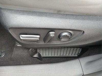 2024 Toyota SIENNA XLE MINIVAN