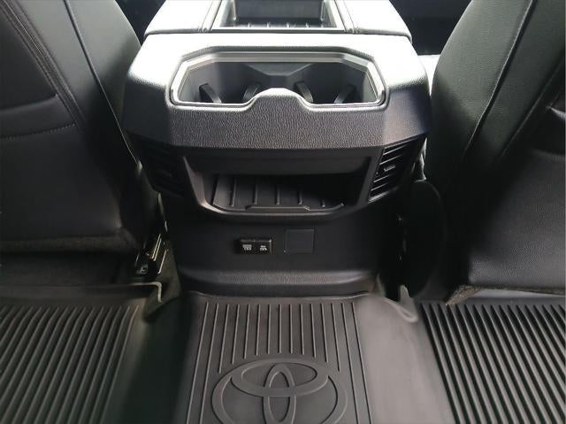 2025 Toyota TUNDRA 4X4 SR5