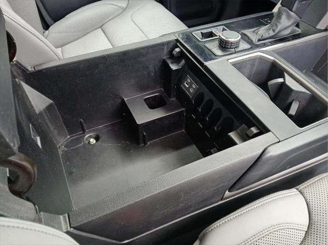 2022 Toyota TUNDRA 4X4 SR5