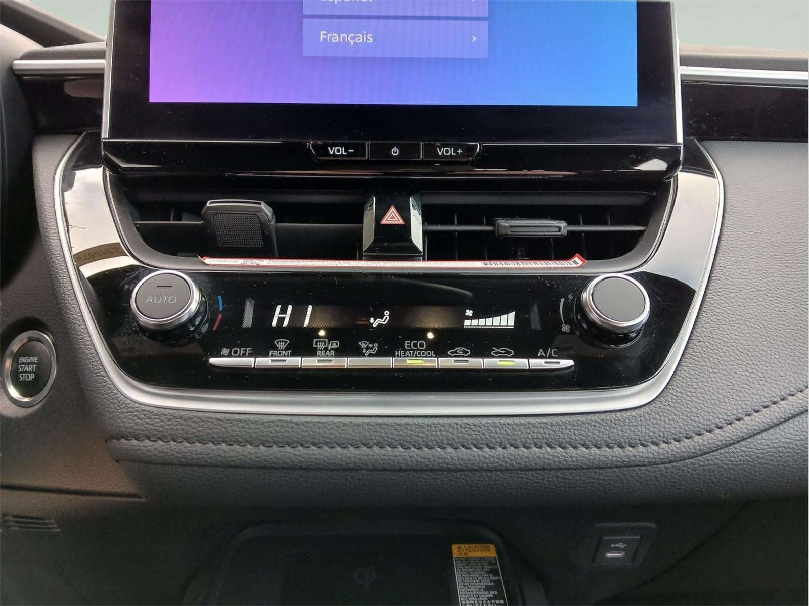 2025 Toyota COROLLA SE