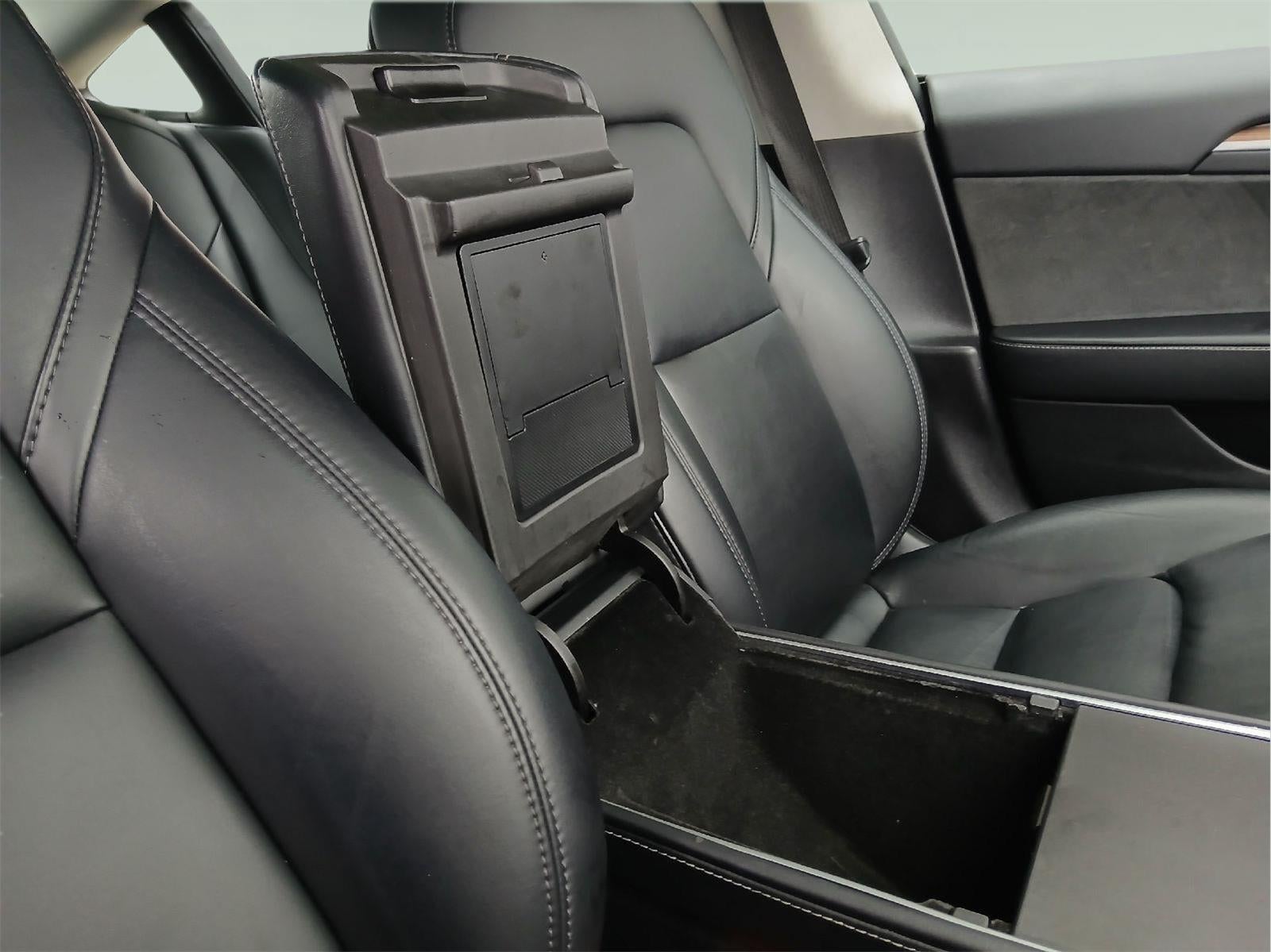 2022 Tesla Model 3 SEDAN