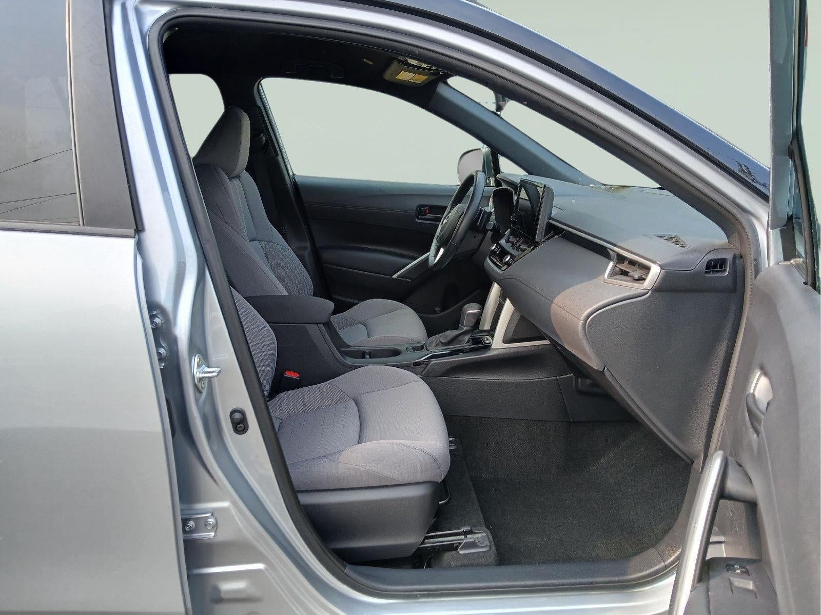2023 Toyota Corolla Cross Hybrid XSE