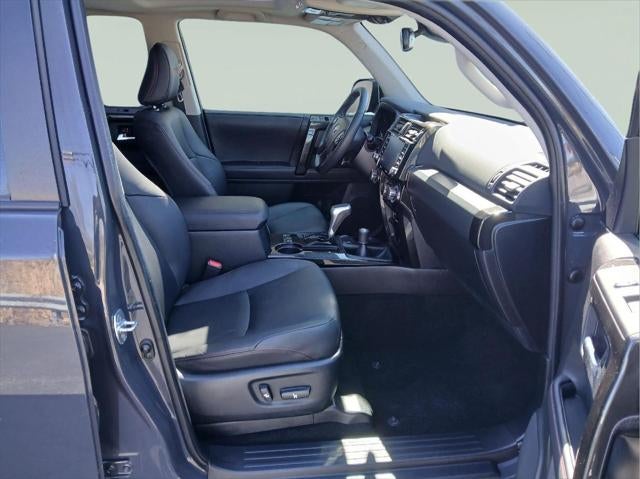 2024 Toyota 4RUNNER TRD Off-Road Premium