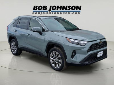 2022 Toyota RAV4 XLE Premium