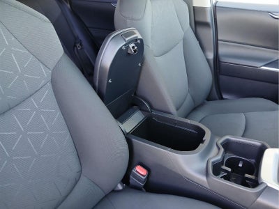 2025 Toyota RAV4 Hybrid Hybrid XLE