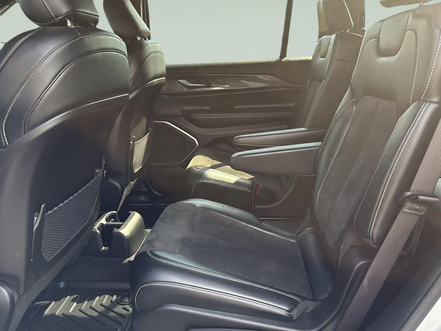 2021 Jeep Grand Cherokee L Altitude 4x4