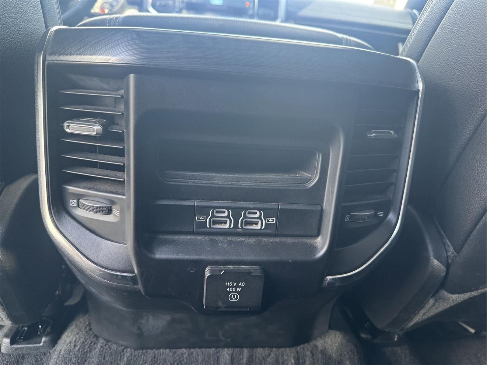 2023 RAM 1500 Laramie Crew Cab 4x4 5'7" Box