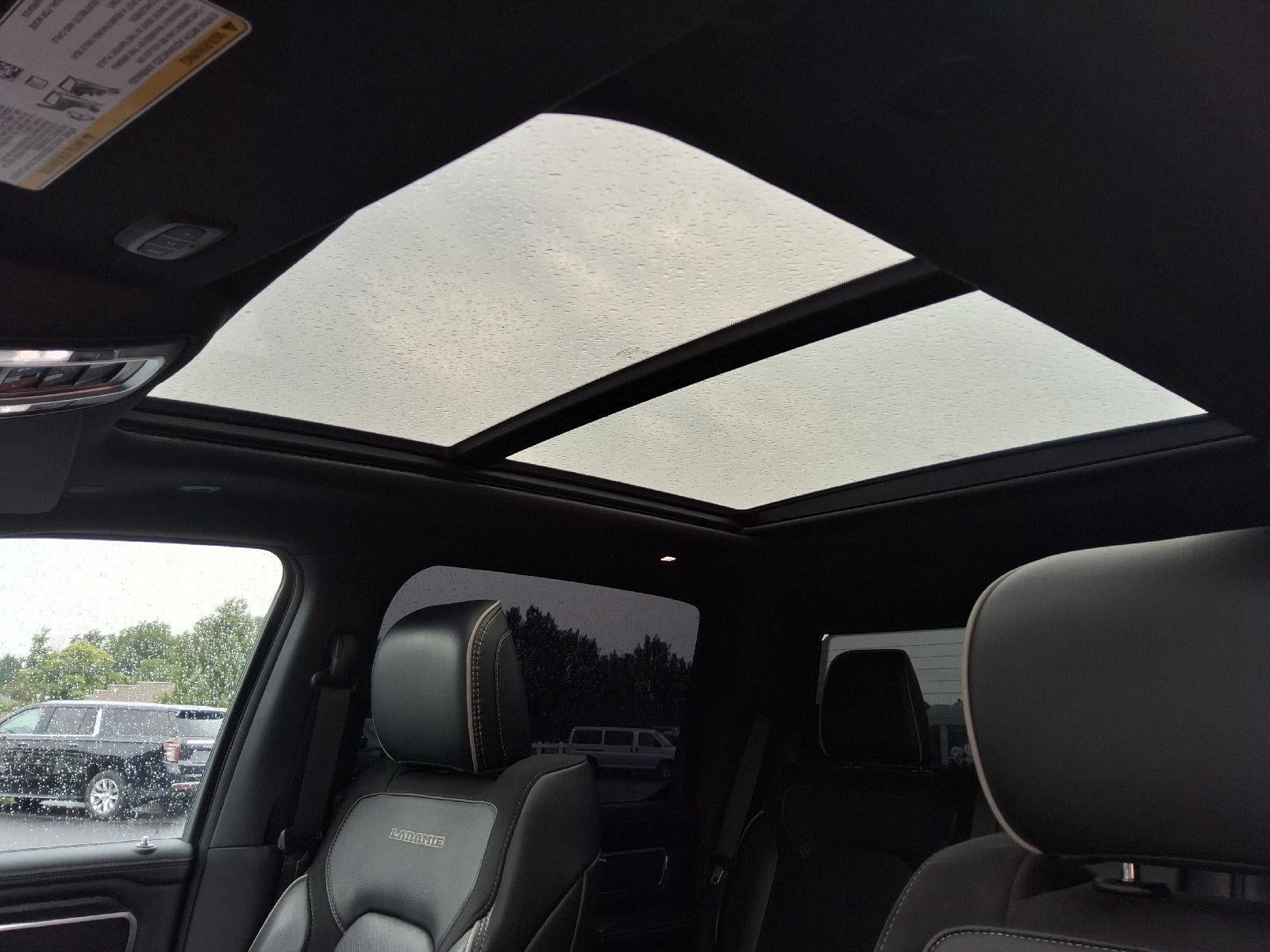 2023 RAM 1500 Laramie Crew Cab 4x4 5'7" Box