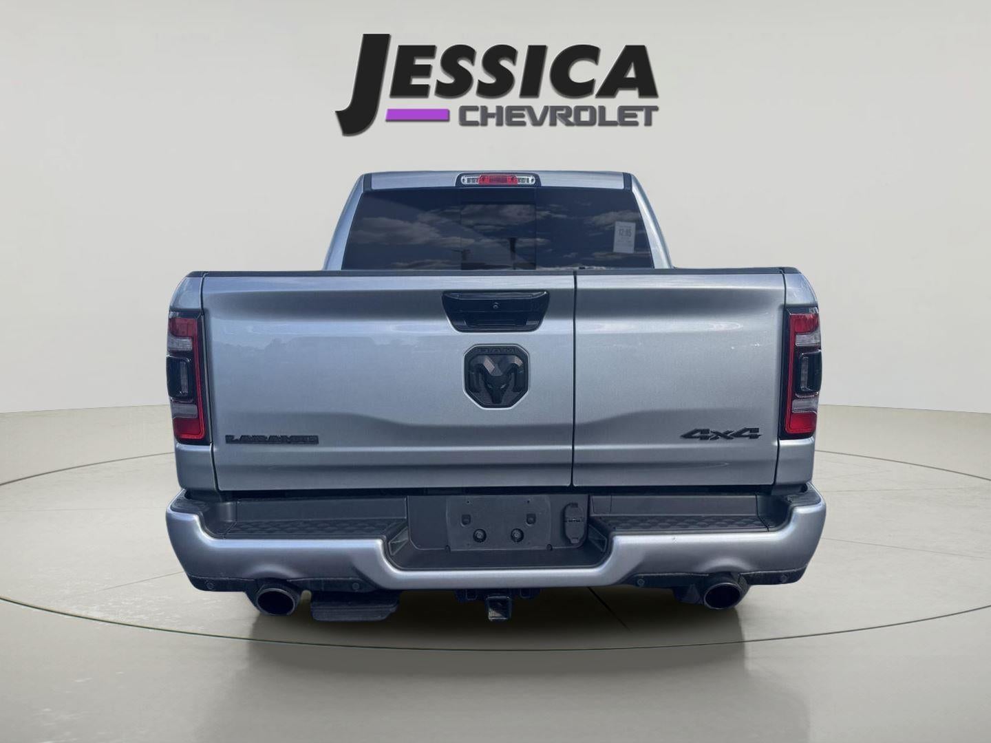 2023 RAM 1500 Laramie Crew Cab 4x4 5'7" Box