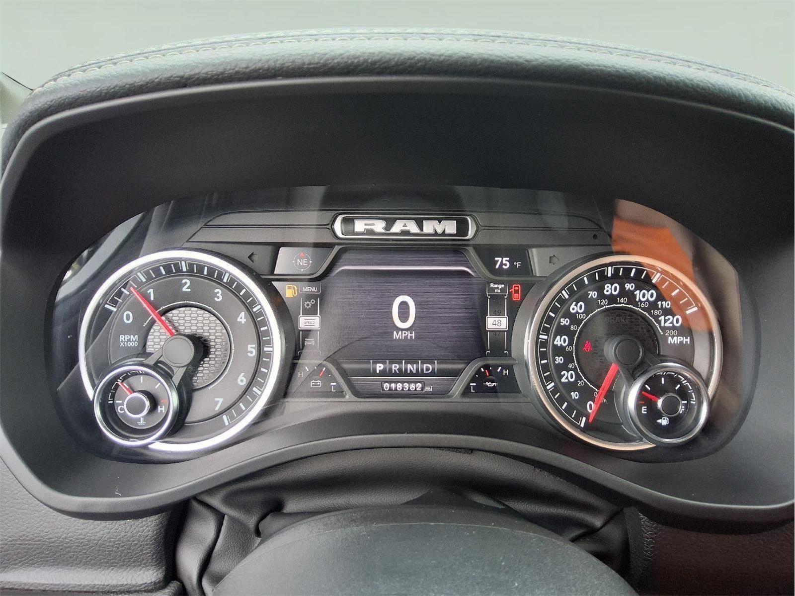 2023 RAM 1500 Laramie Crew Cab 4x4 5'7" Box