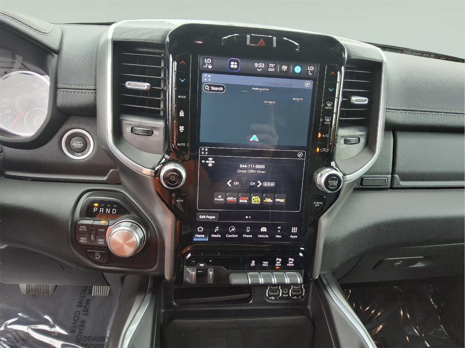 2023 RAM 1500 Laramie Crew Cab 4x4 5'7" Box