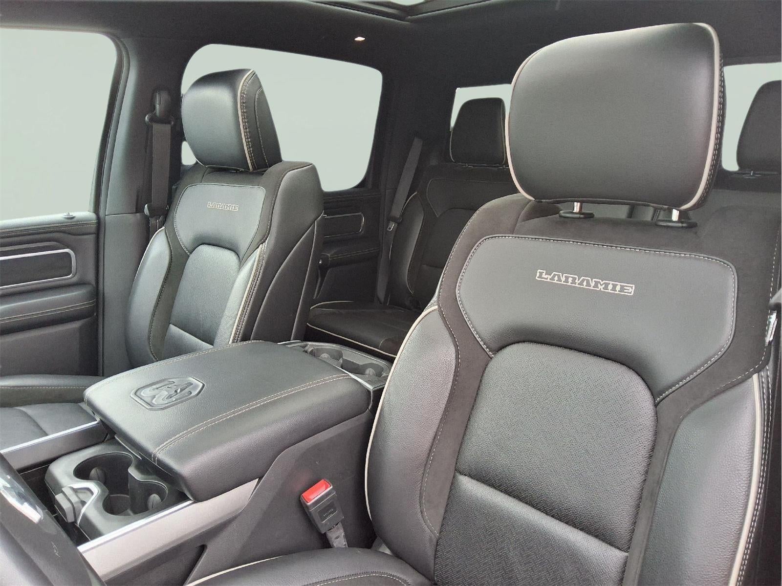 2023 RAM 1500 Laramie Crew Cab 4x4 5'7" Box