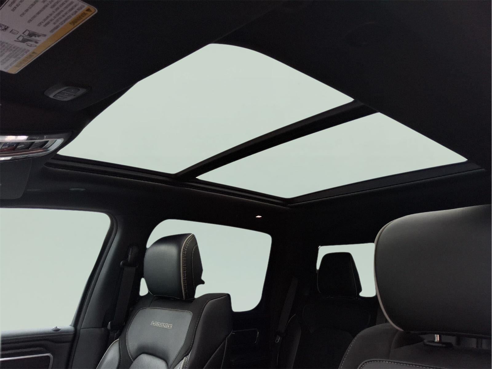 2023 RAM 1500 Laramie Crew Cab 4x4 5'7" Box