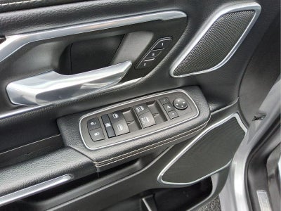 2022 RAM 1500 Laramie Crew Cab 4x4 5'7" Box