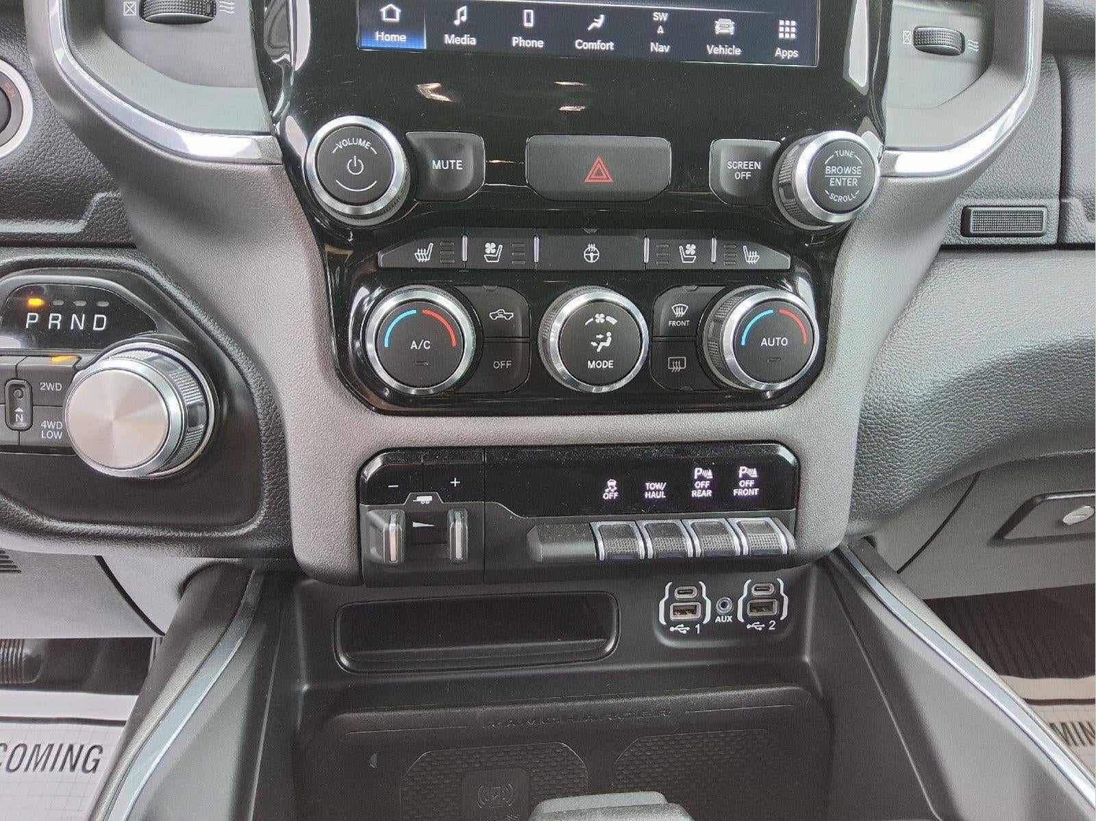 2022 RAM 1500 Laramie Crew Cab 4x4 5'7" Box
