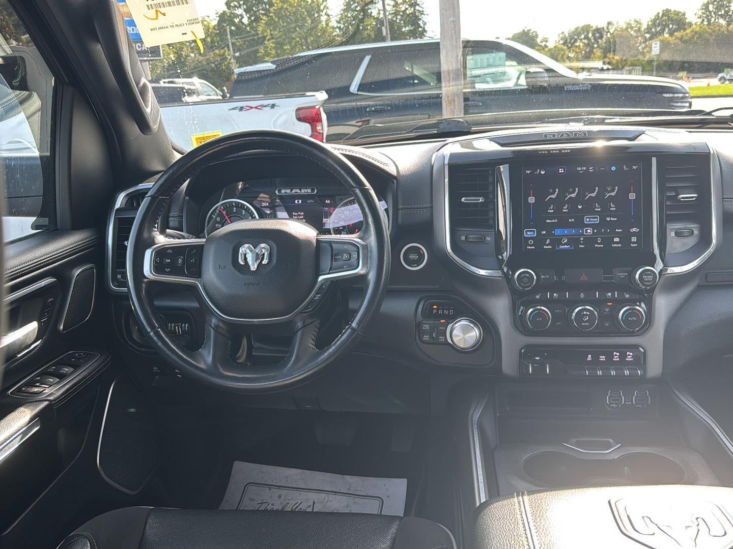 2022 RAM 1500 Laramie Crew Cab 4x4 5'7" Box