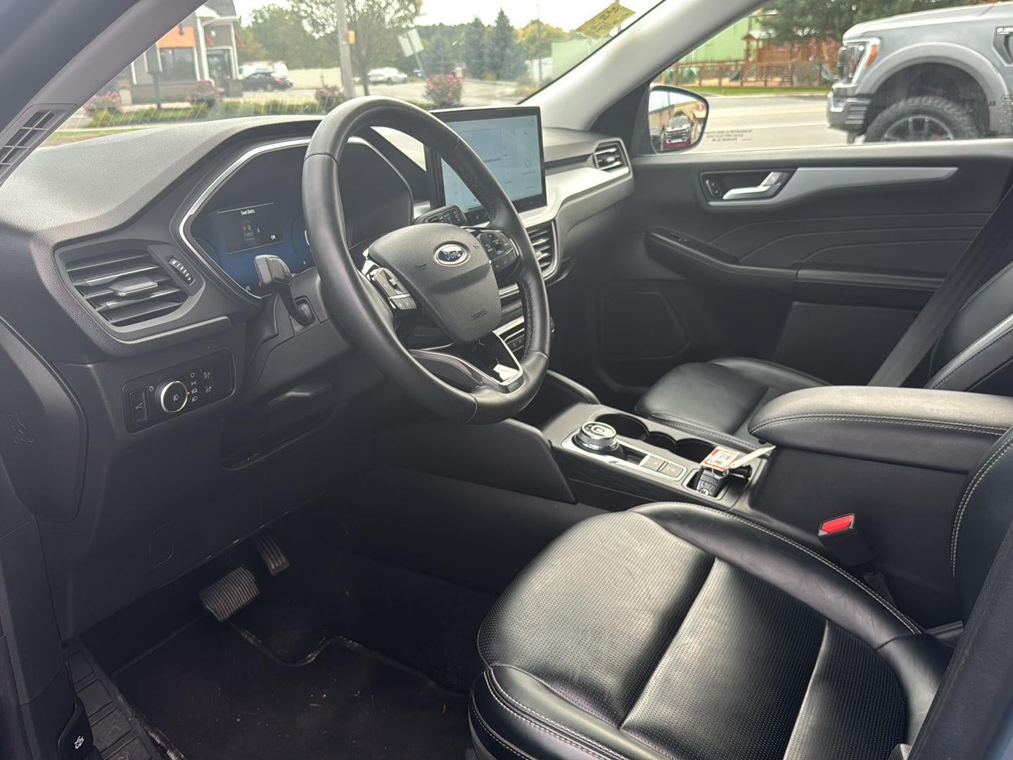 2025 Ford Escape Platinum