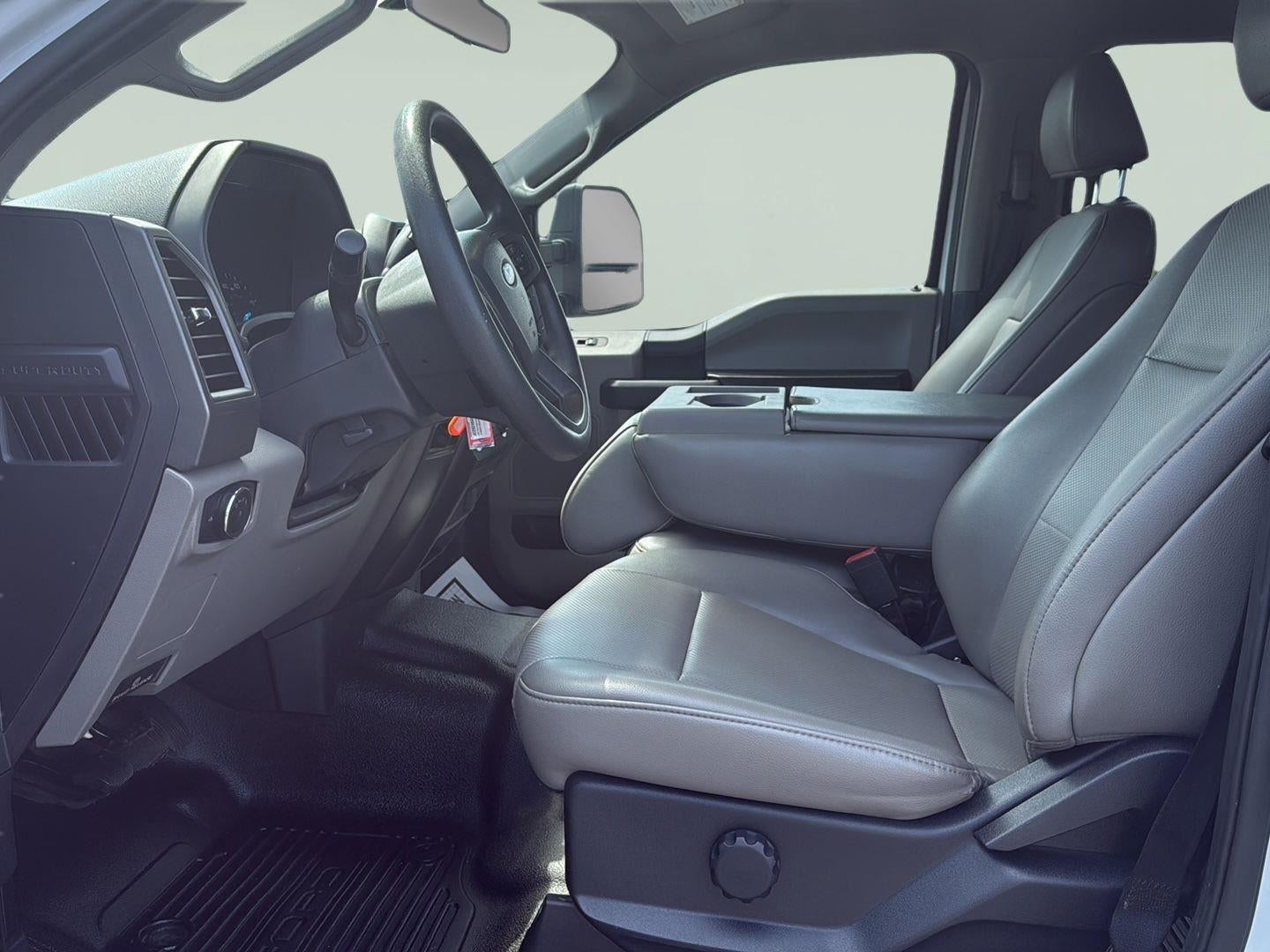 2022 Ford F-350 XL
