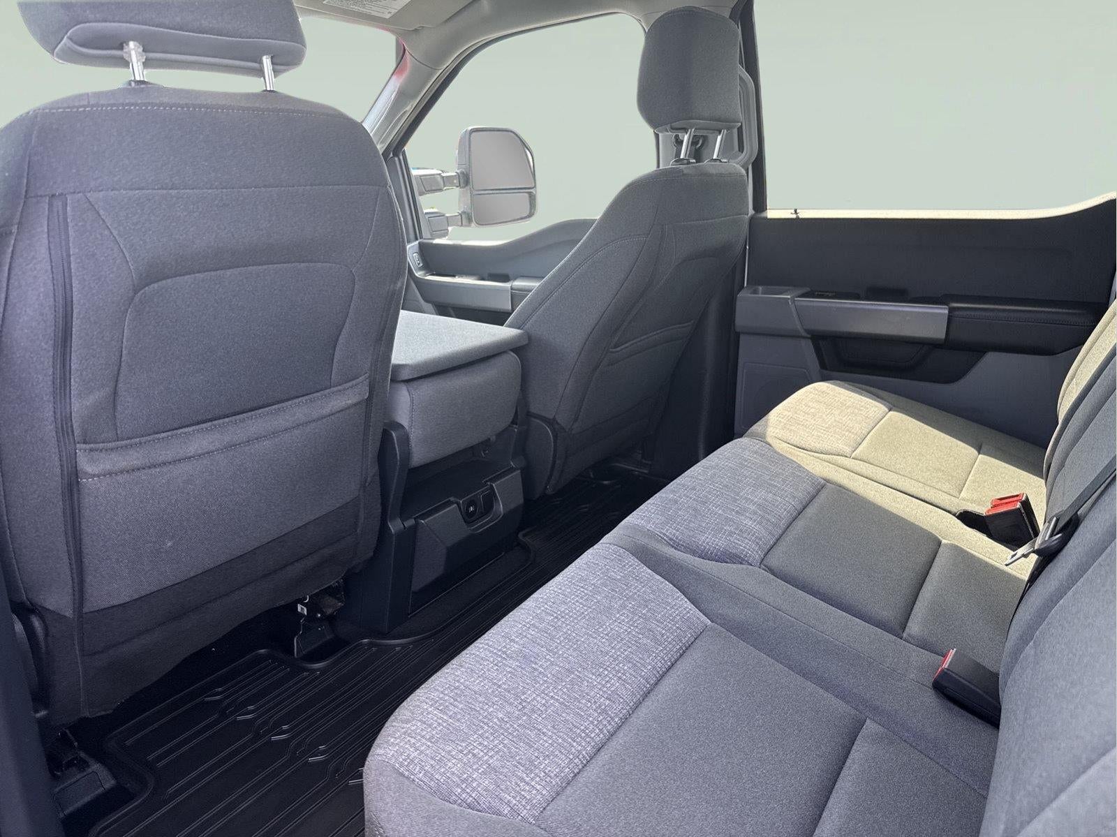 2024 Ford Super Duty F-450 DRW XL
