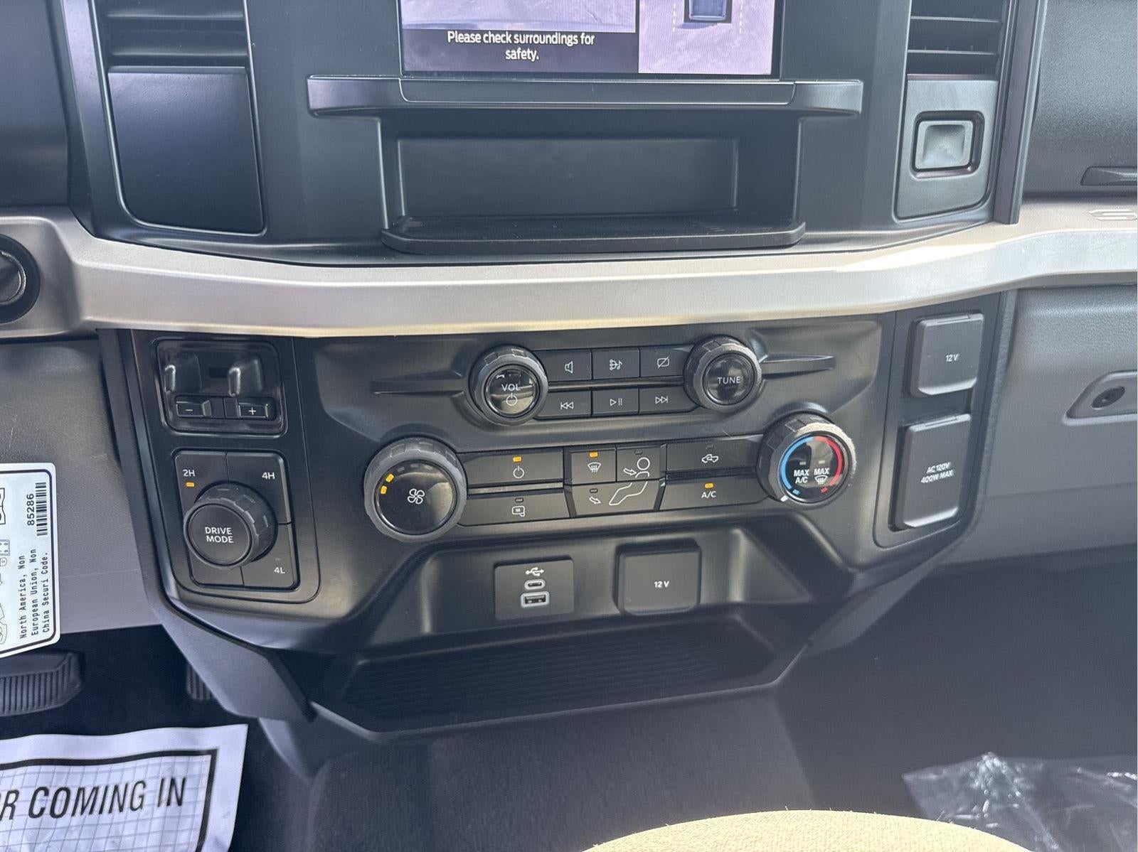 2024 Ford Super Duty F-450 DRW XL