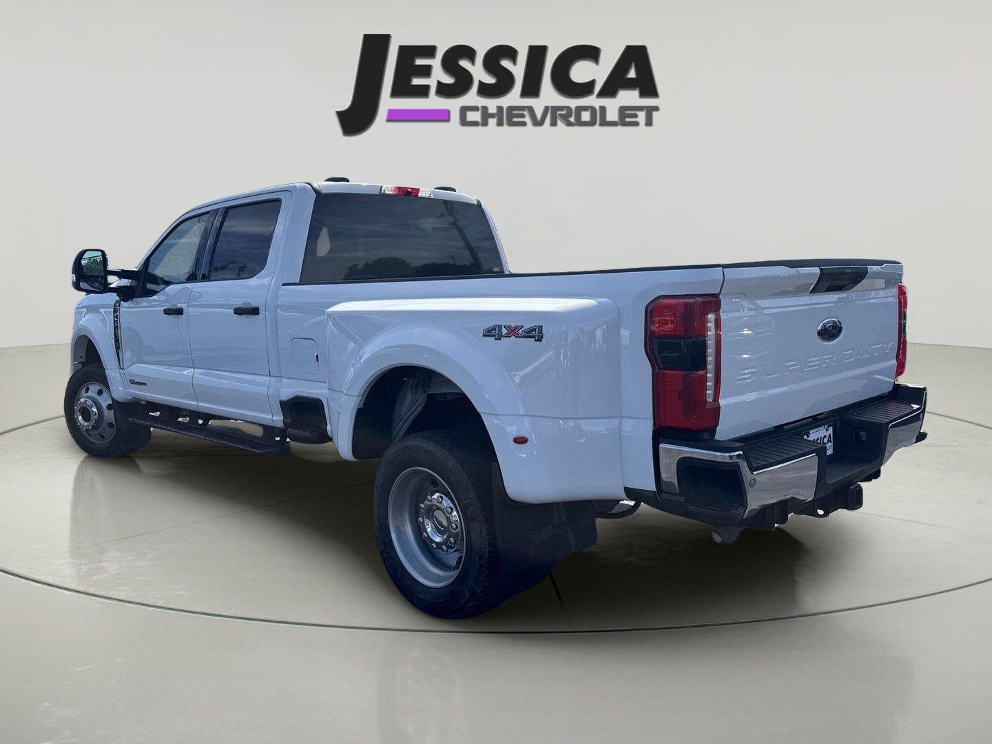 2024 Ford Super Duty F-450 DRW XL