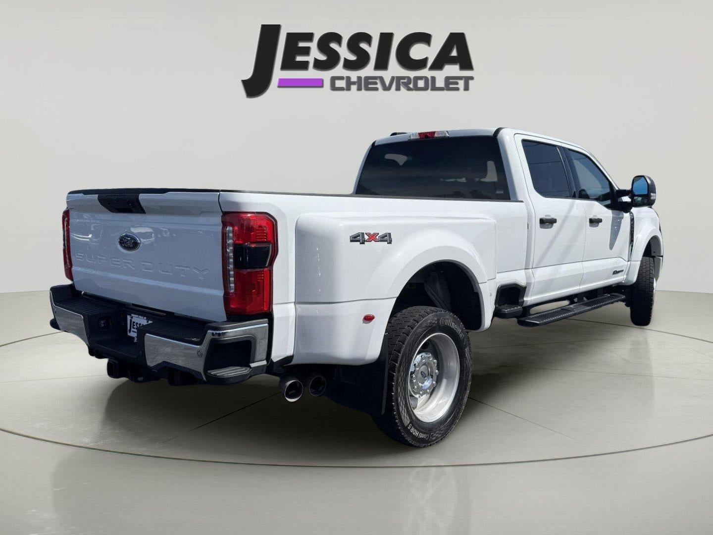 2024 Ford Super Duty F-450 DRW XL