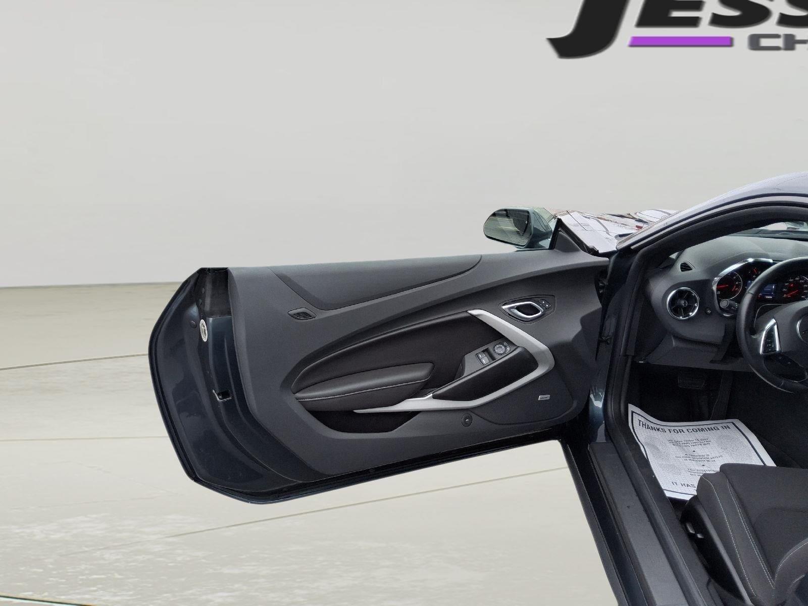 2022 Chevrolet Camaro LT1