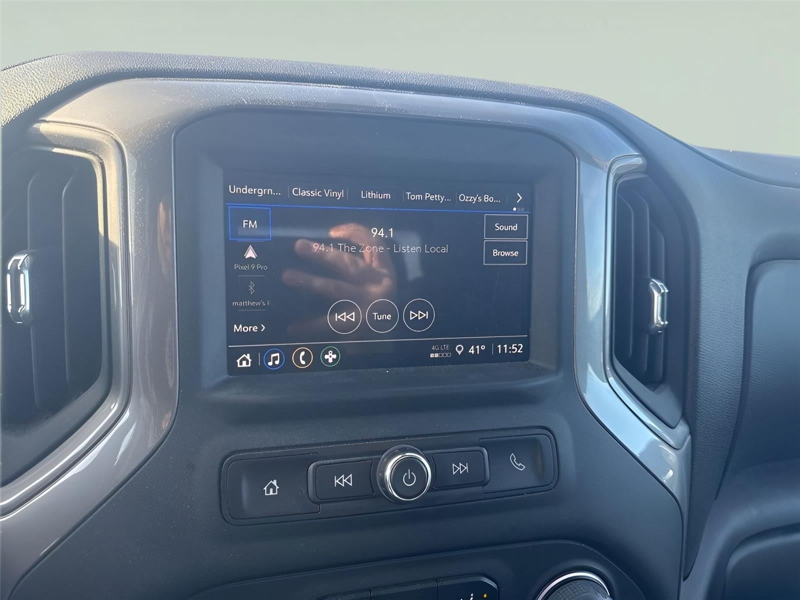 2023 Chevrolet Silverado 1500 Custom