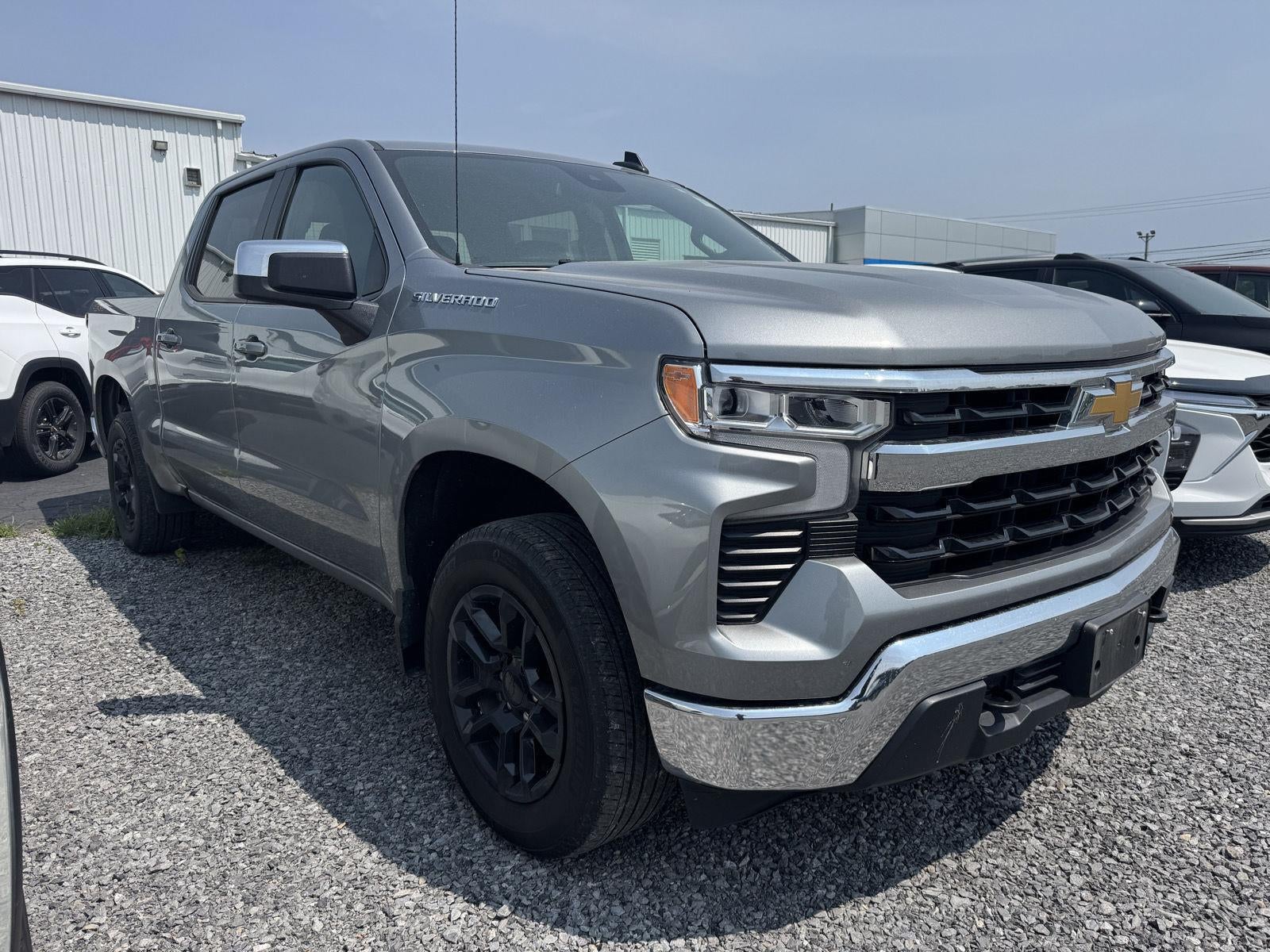 2024 Chevrolet Silverado 1500 LT (2FL)