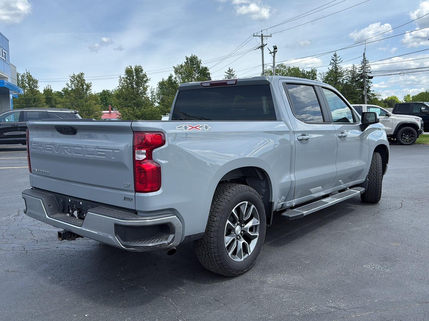 2024 Chevrolet Silverado 1500 LT (2FL)