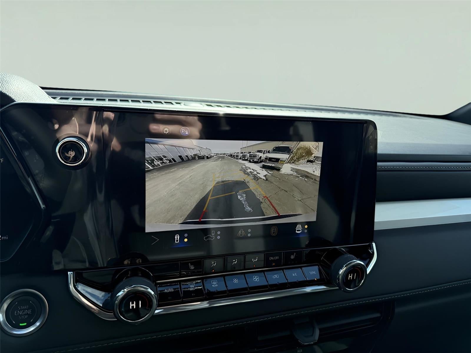 2025 Chevrolet Colorado WT/LT