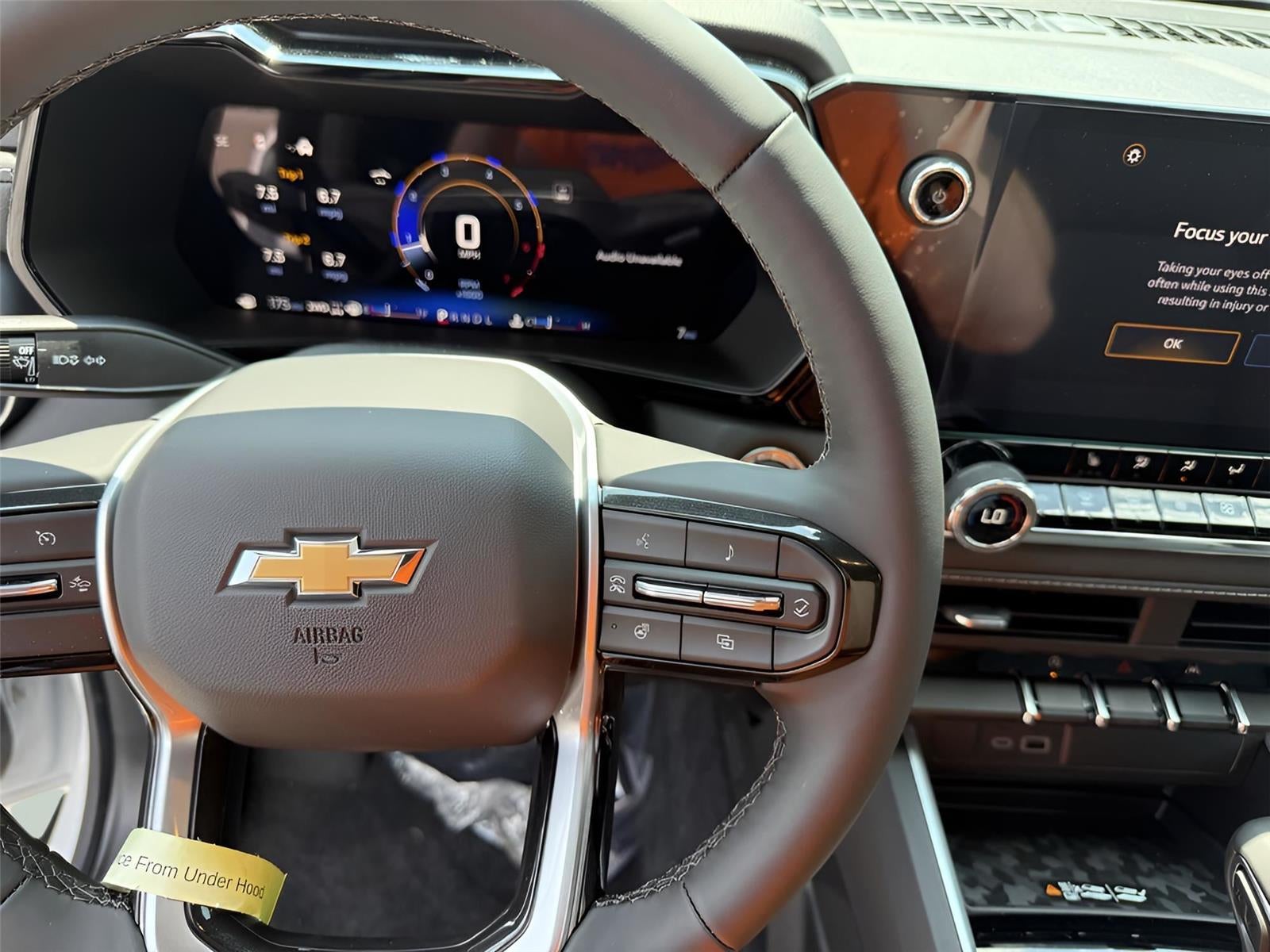 2025 Chevrolet Colorado WT/LT