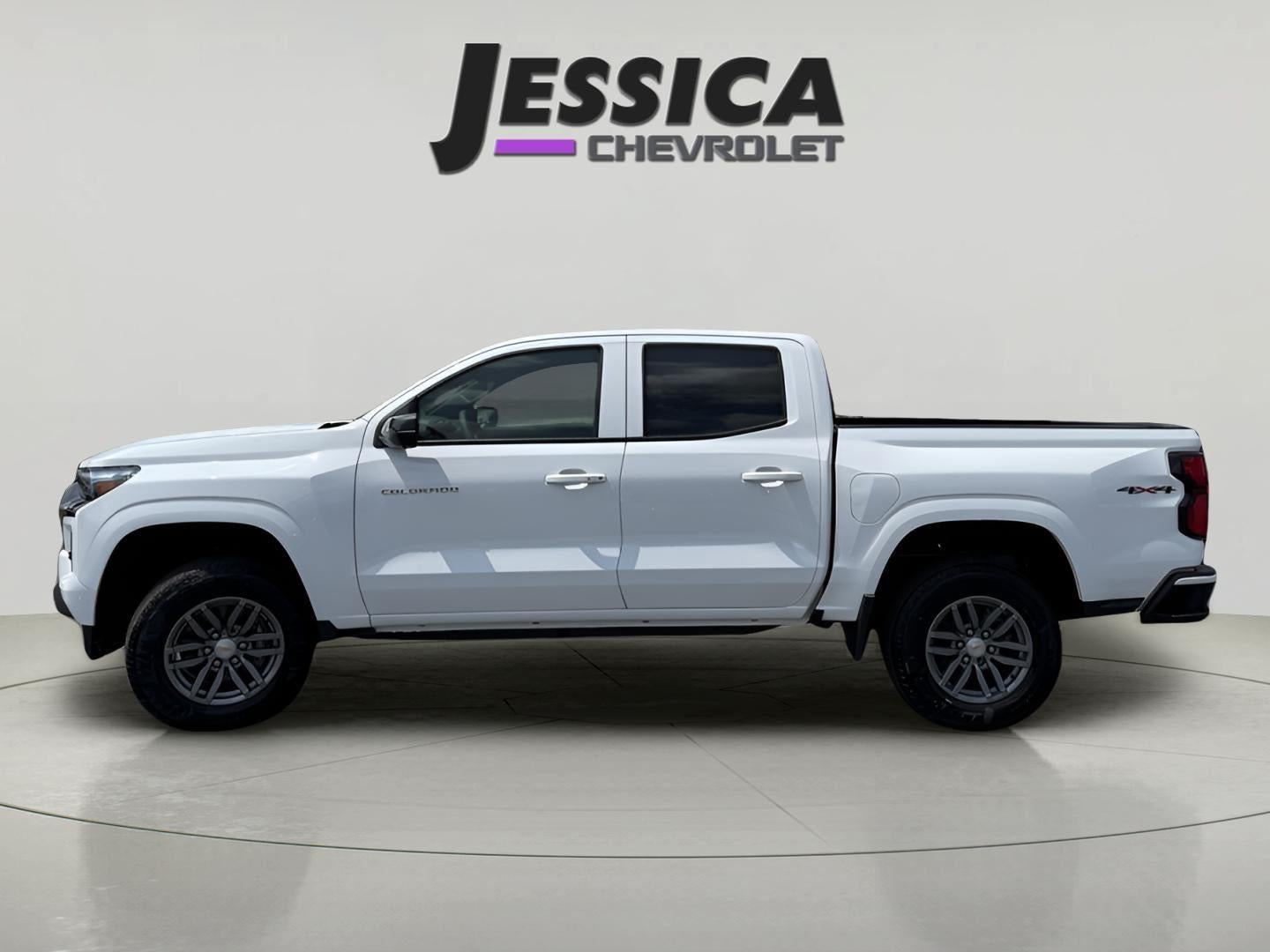 2025 Chevrolet Colorado WT/LT