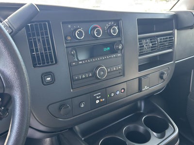 2025 Chevrolet Express Cargo WT