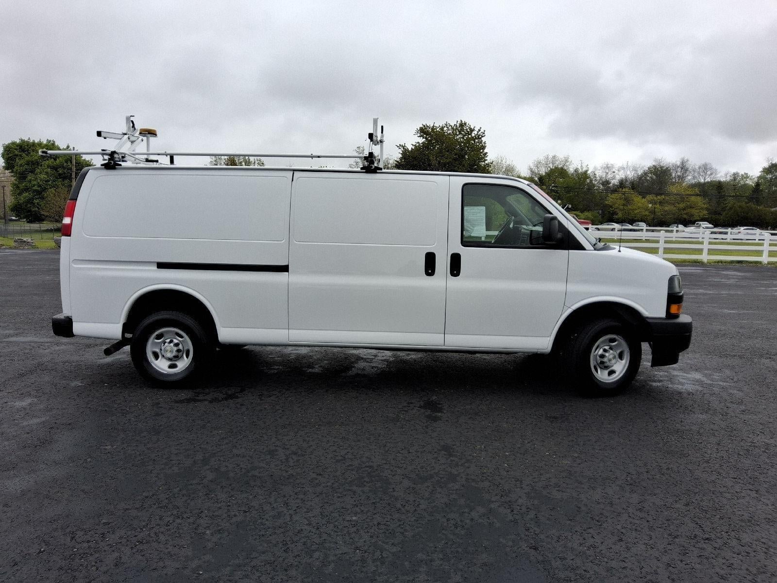 2023 Chevrolet Express Cargo 2500 WT