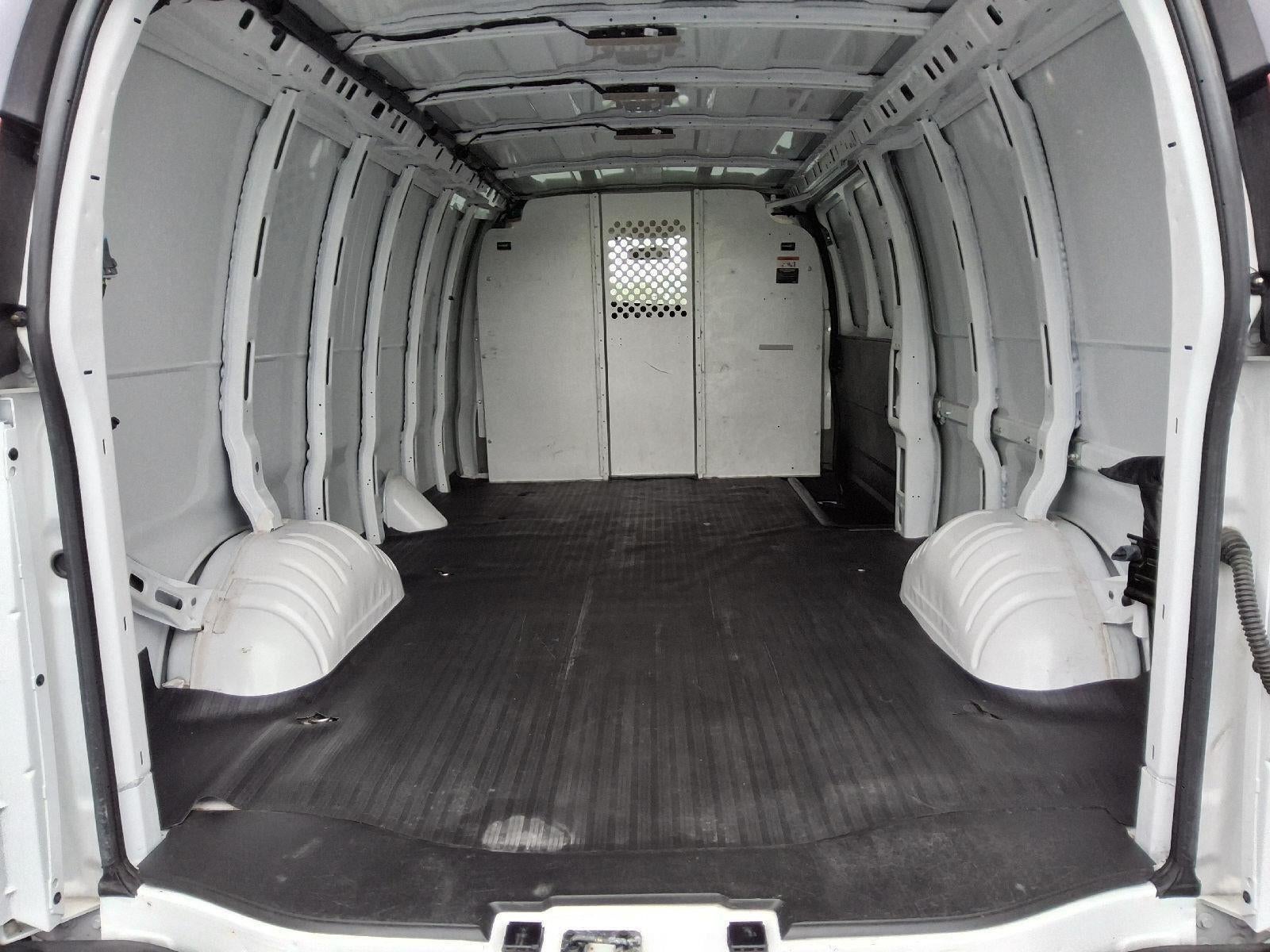 2023 Chevrolet Express Cargo 2500 WT