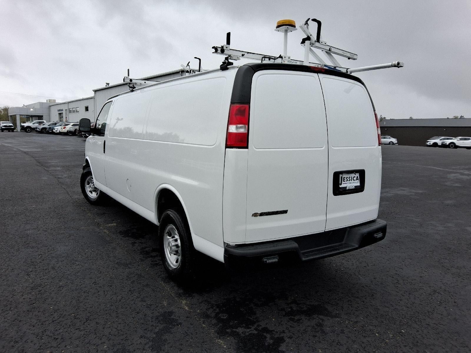 2023 Chevrolet Express Cargo 2500 WT
